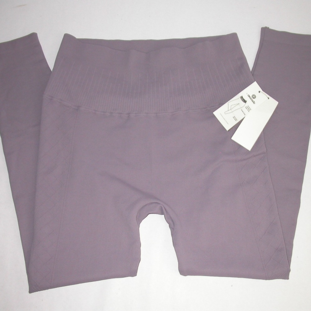 NEW Avocado Seamless Leggings Large